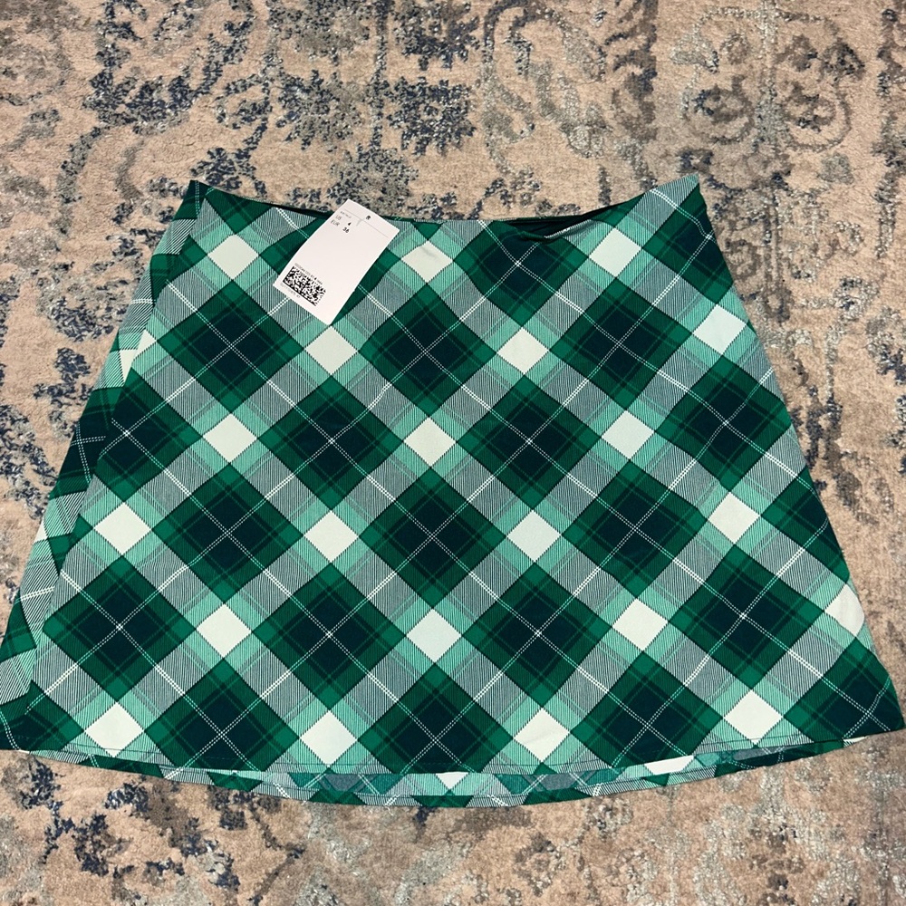 H&M Green Plaid Mini Skirt